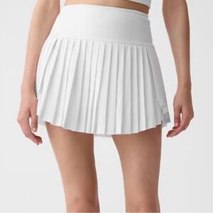 GAP White Pleated Mini Skirt